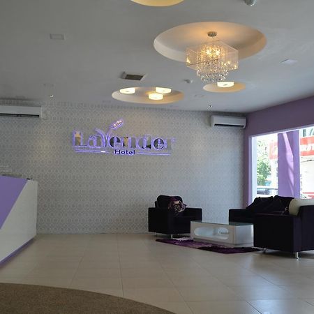 Lavender Hotel Teluk Intan Kültér fotó