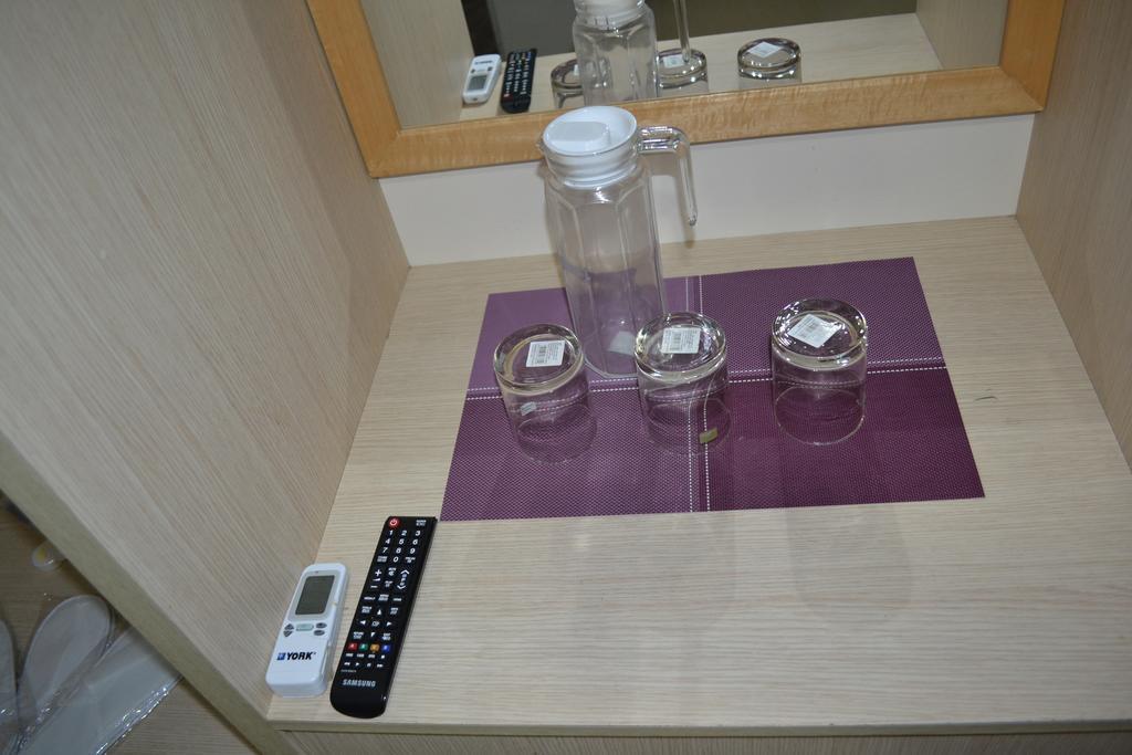 Lavender Hotel Teluk Intan Szoba fotó